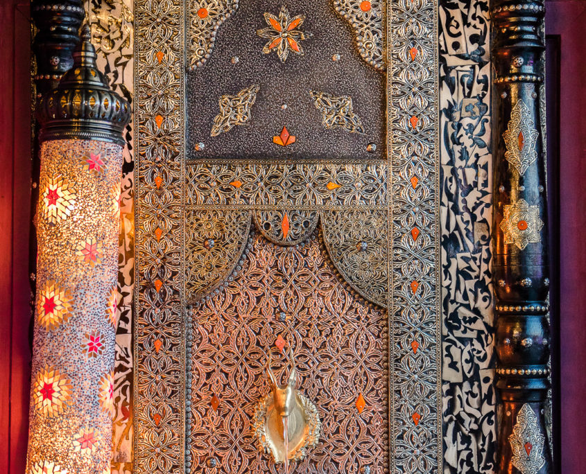 Salle, décoration orientale et plats du restaurant La Baie du Touareg à Nalinnes (photo 26 sur 83)