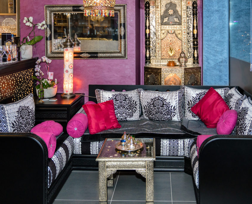 Salle, décoration orientale et plats du restaurant La Baie du Touareg à Nalinnes (photo 39 sur 83)